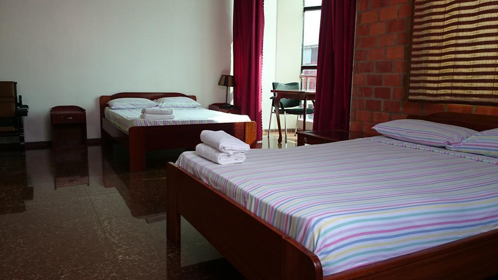 Hotel Paramuru Paramaribo Quarto foto